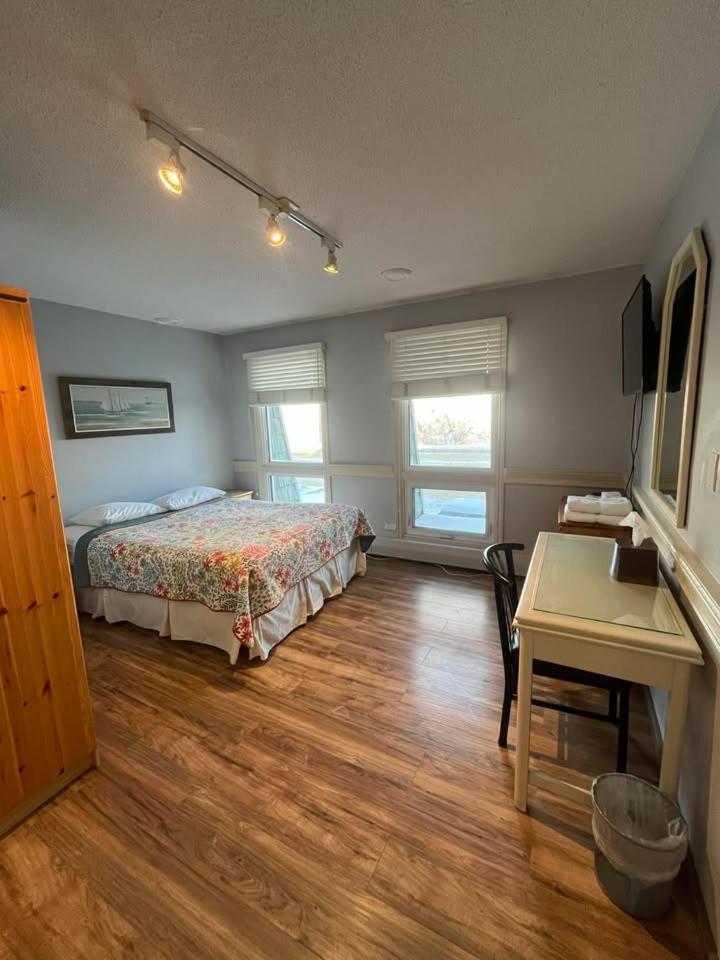 Laura'S Lodge Saskatoon Exterior foto